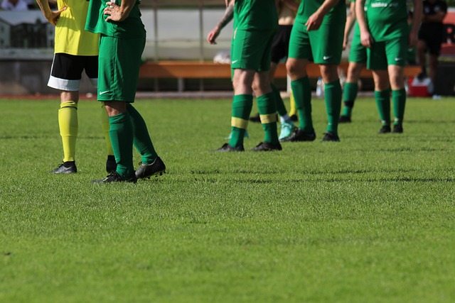 他们通过快 他们通过快